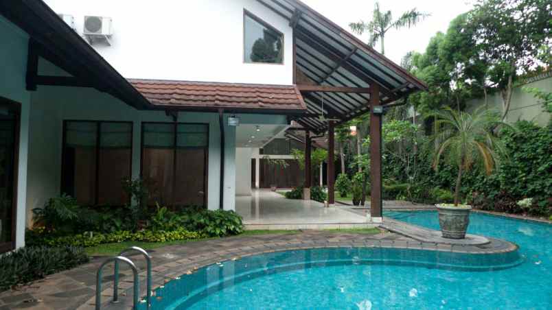 dijual rumah jl benda raya cilandak