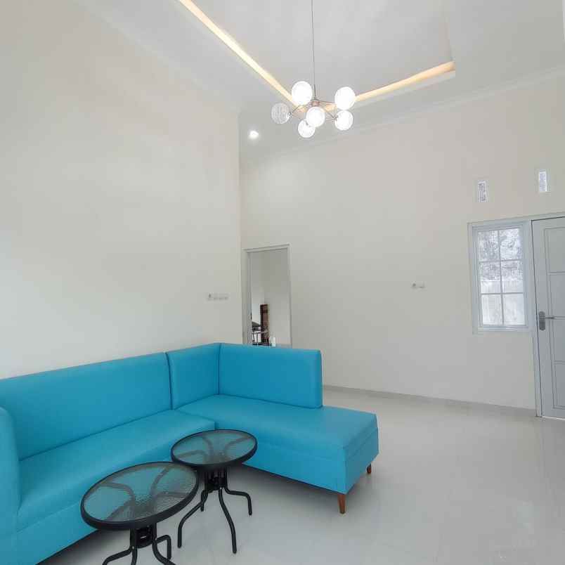 dijual rumah jl candi asri candirejo