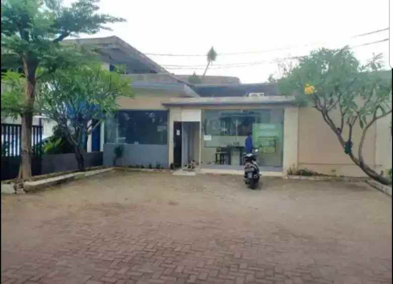 dijual rumah jl cawang jakarta timur