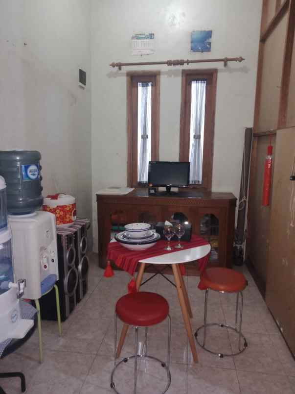 dijual rumah jl cikampek antapani