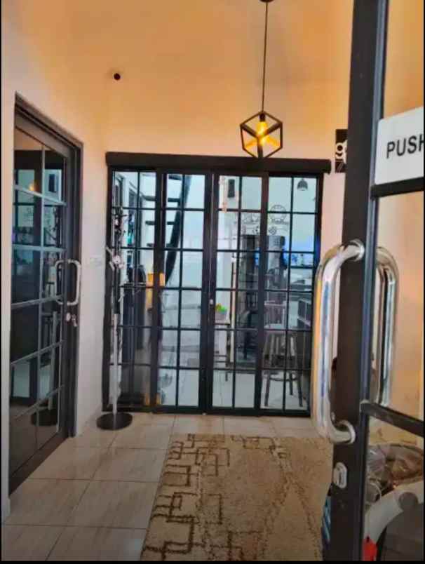 dijual rumah jl dago giri bandung