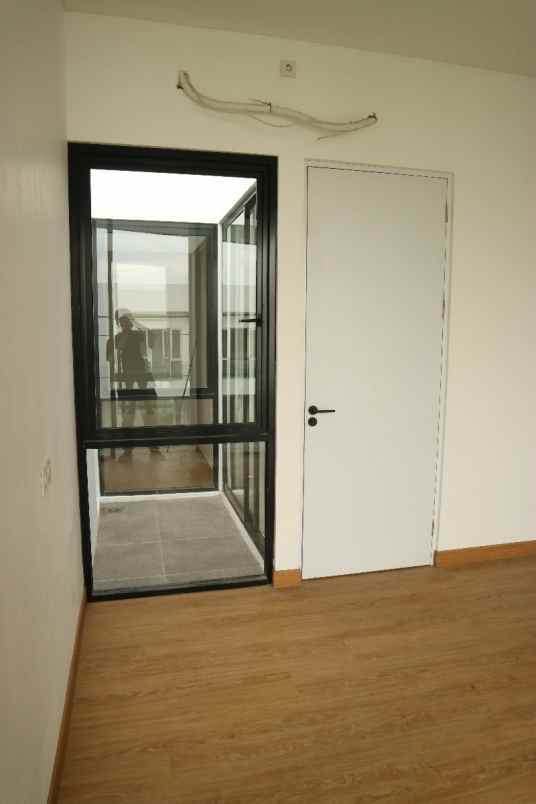 dijual rumah jl dian istana praja indah