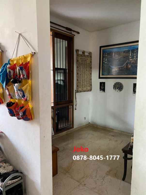 dijual rumah jl durian