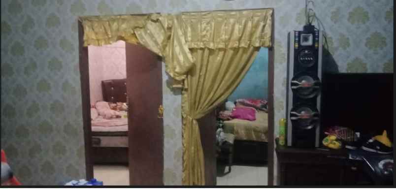 dijual rumah jl gatot subroto cimone