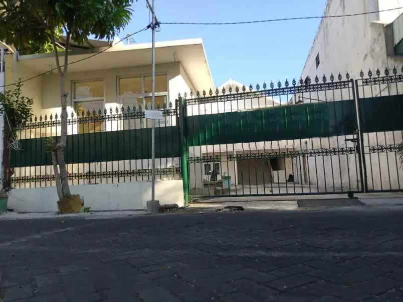 dijual rumah jl gubeng kertajaya