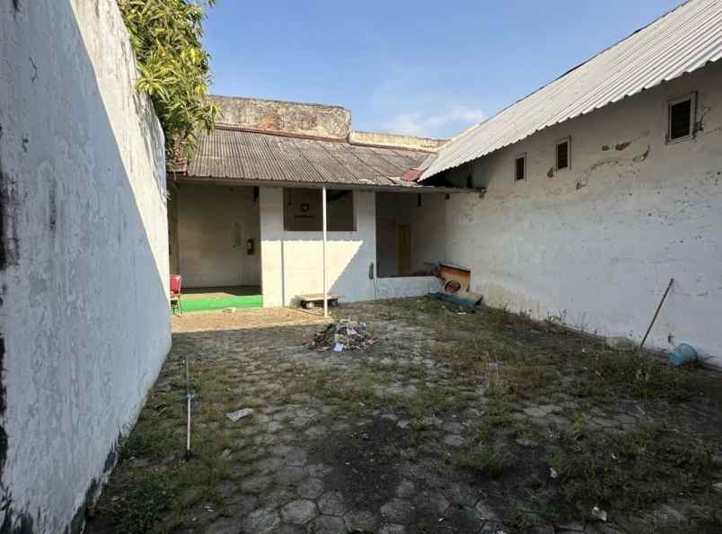 dijual rumah jl halmahera mintaragen