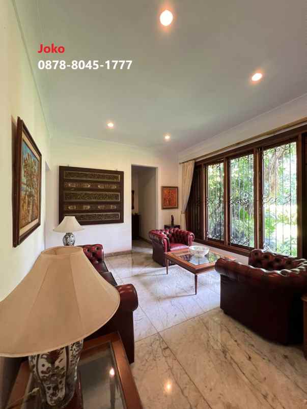 dijual rumah jl hang tuah