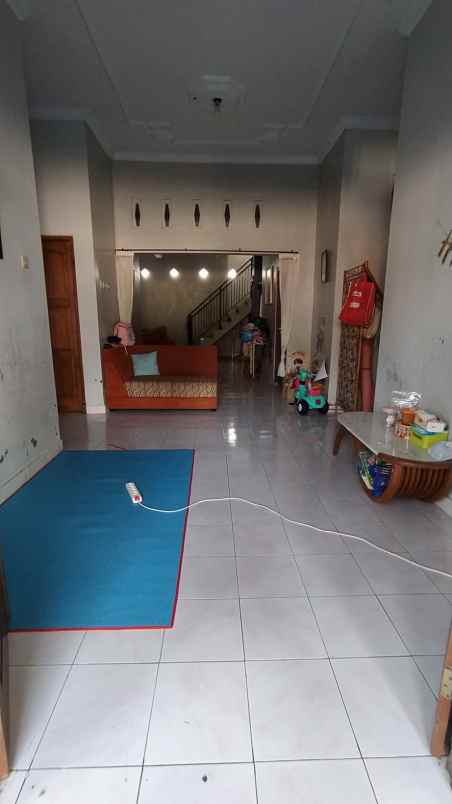 dijual rumah jl kaliurang km 12