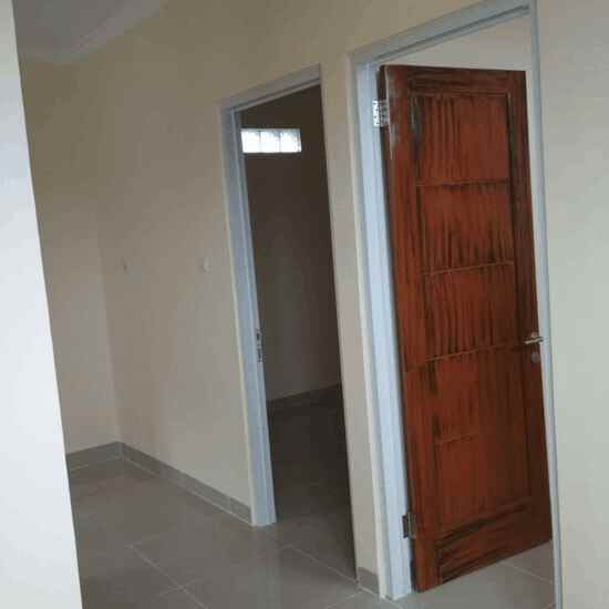 dijual rumah jl kampung ciketing