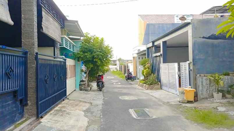 dijual rumah jl karang indah