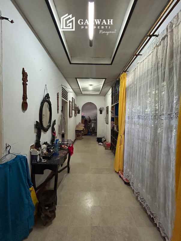 dijual rumah jl katib sultan no 11 kel