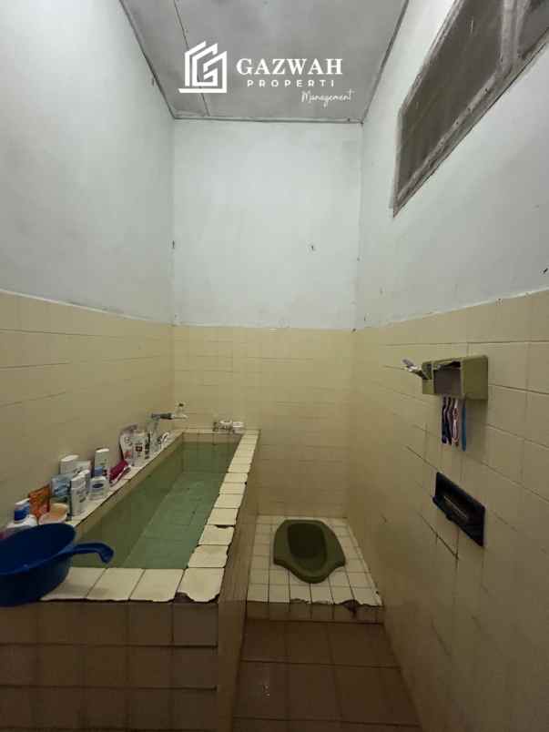 dijual rumah jl katib sultan no 11 kel