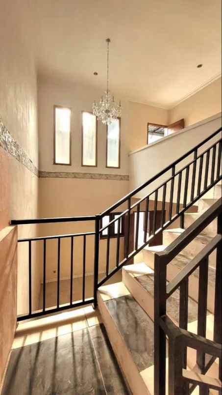 dijual rumah jl kramat batu dalam