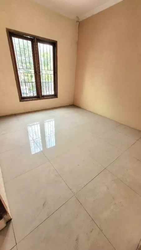 dijual rumah jl kramat batu dalam