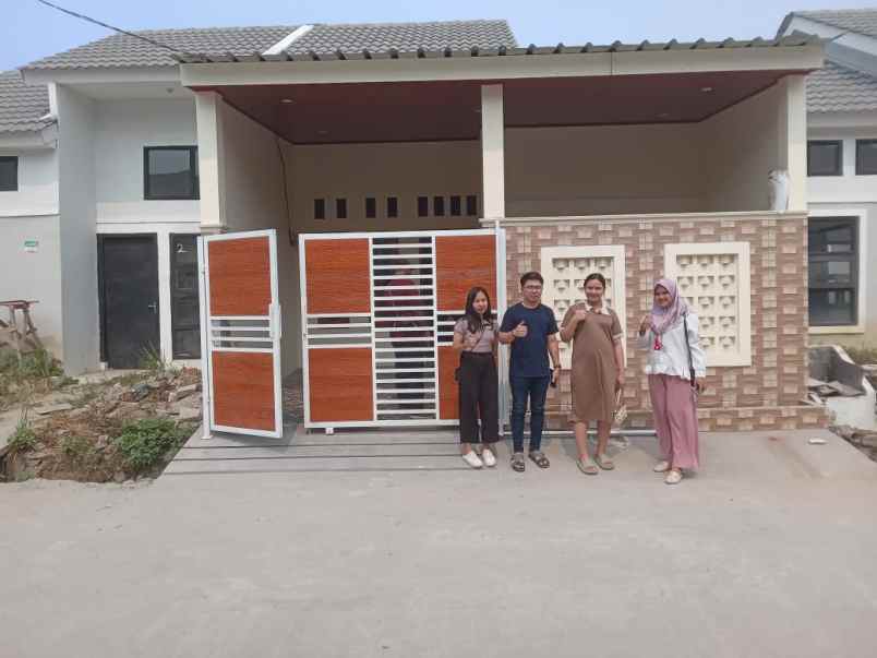 dijual rumah jl megu