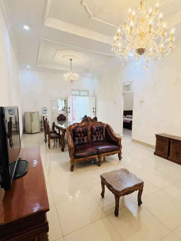 dijual rumah jl muncang no 54 b lagia
