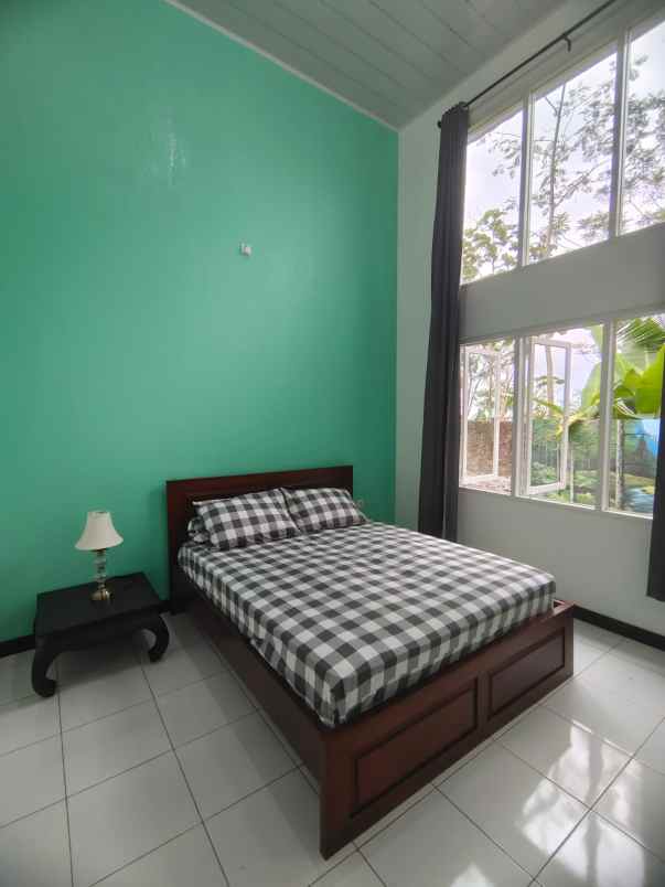 dijual rumah jl pemandangan salatiga