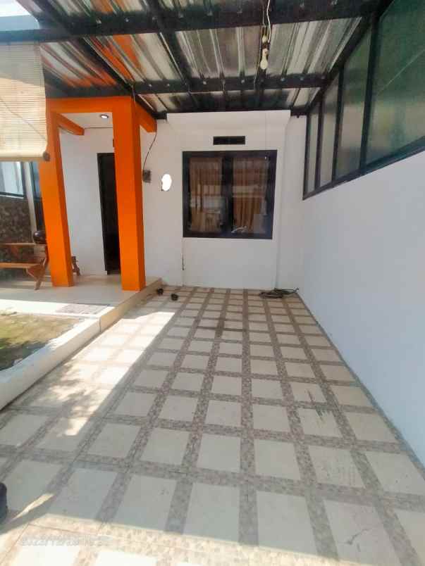dijual rumah jl rancasari