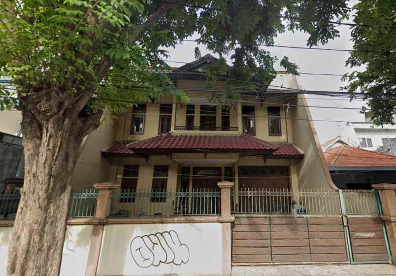 dijual rumah jl raya ngagel jaya pucang