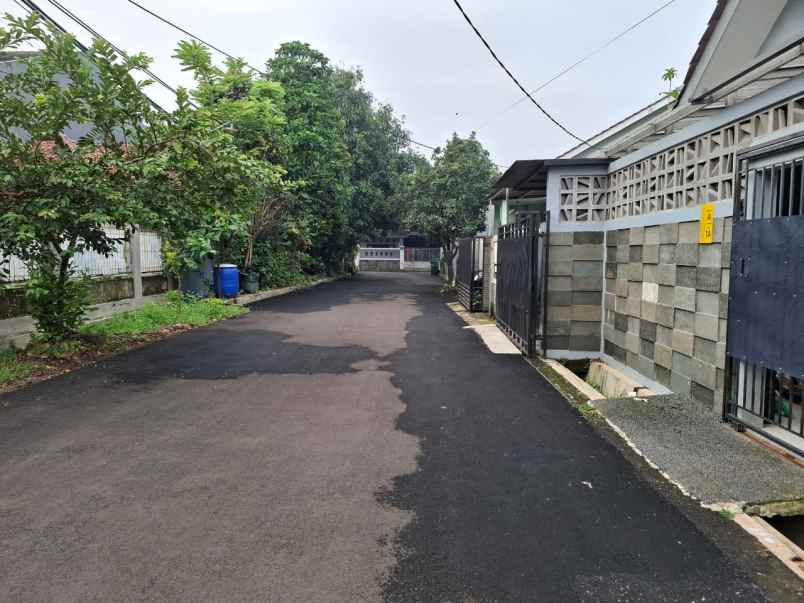 dijual rumah jl raya raden sanim tanah