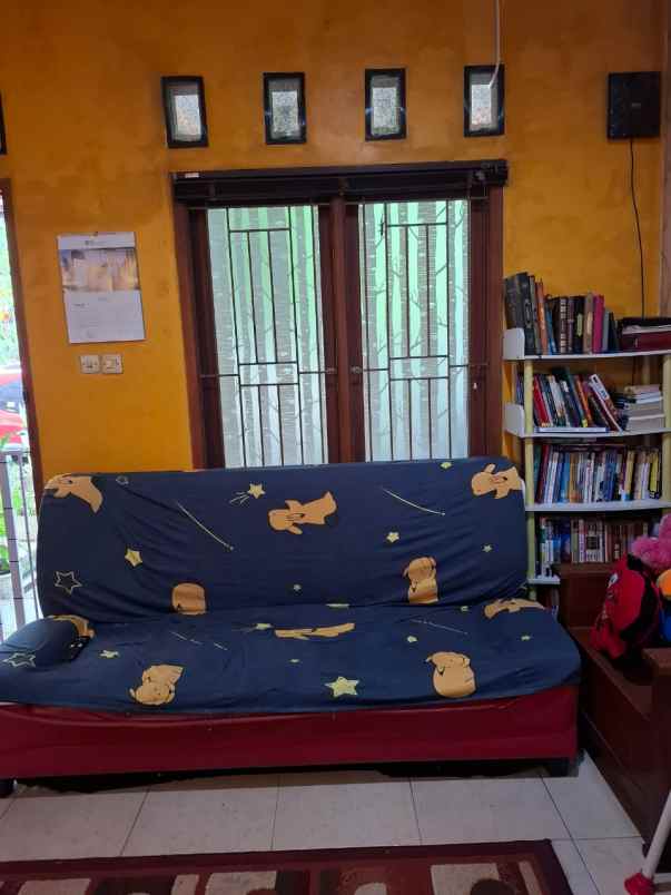 dijual rumah jl raya raden sanim tanah