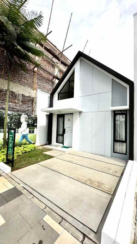 dijual rumah jl raya serpong