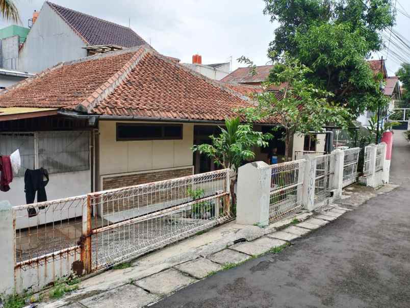 dijual rumah jl sekepanjang cikutra bandung