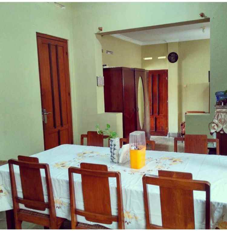 dijual rumah jl surokarsan tamansiswa