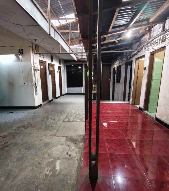 dijual rumah jl tales