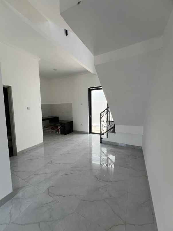 dijual rumah jl wibawa mukti jatiluhur