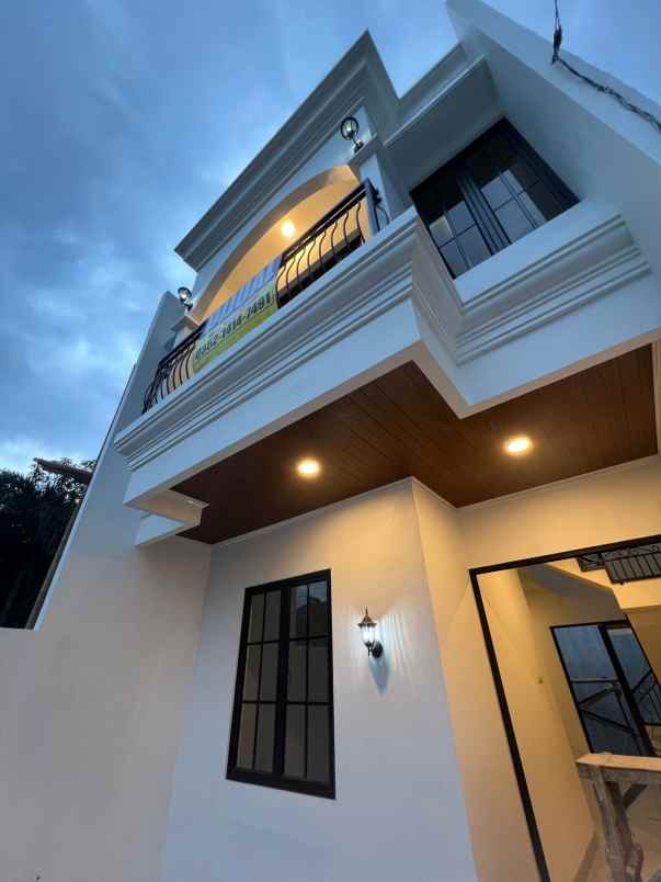 dijual rumah jl wibawa mukti jatiluhur