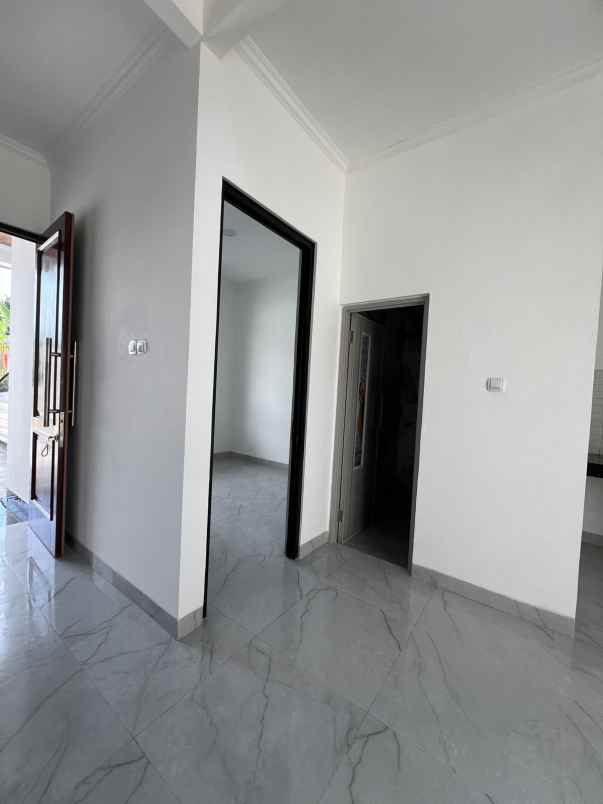 dijual rumah jl wibawa mukti jatiluhur