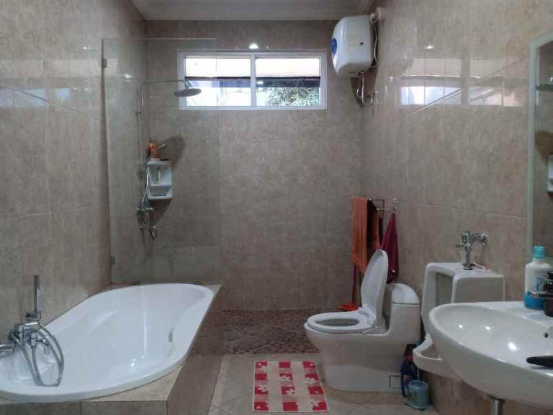 dijual rumah jln antasari kebayoran