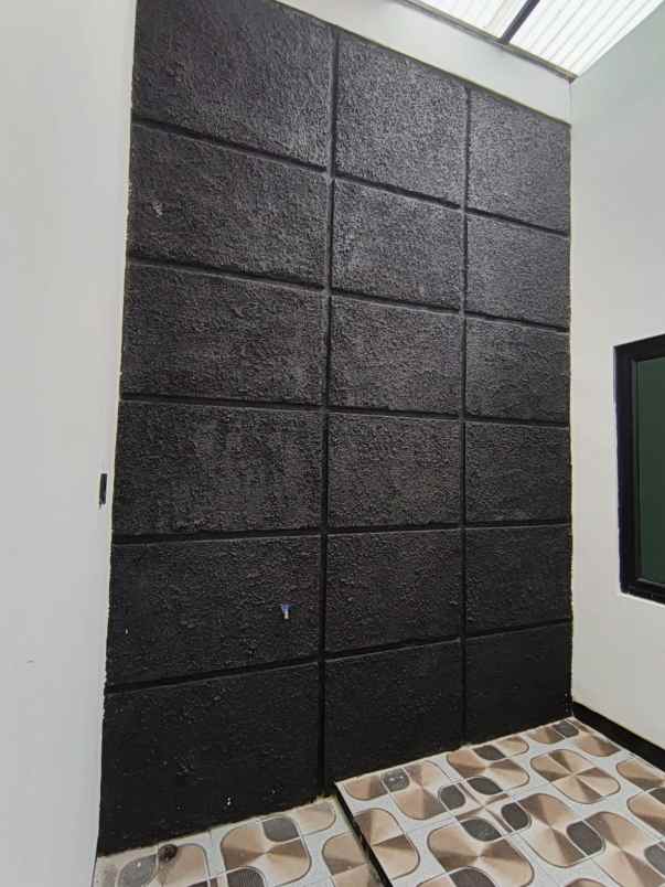 dijual rumah jln margalaksana cikoneng