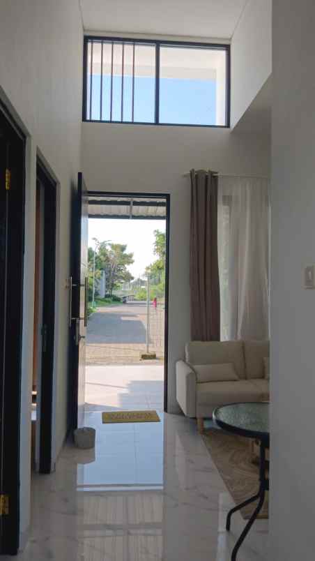 dijual rumah jumputrejo regency