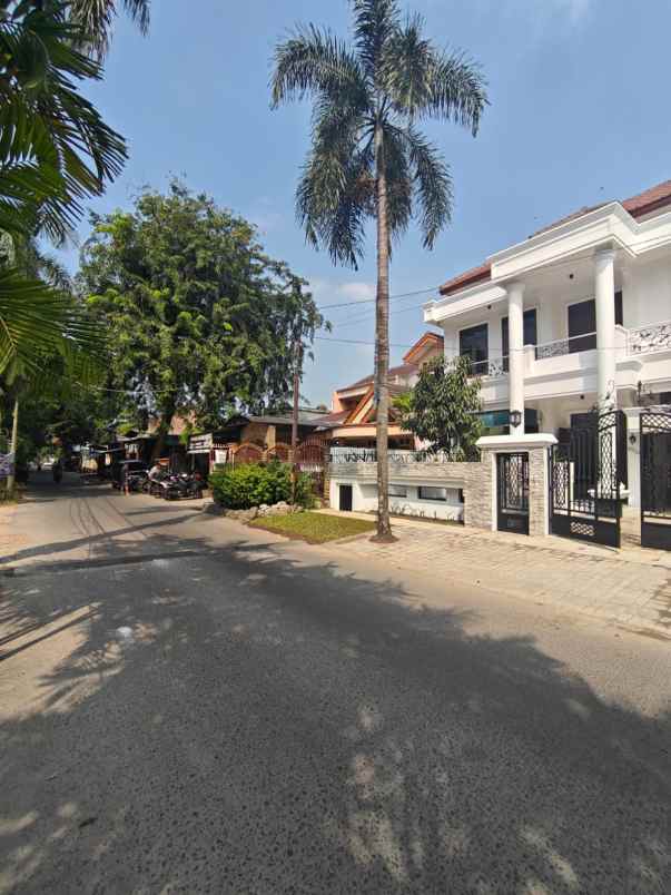 dijual rumah jurang mangu barat