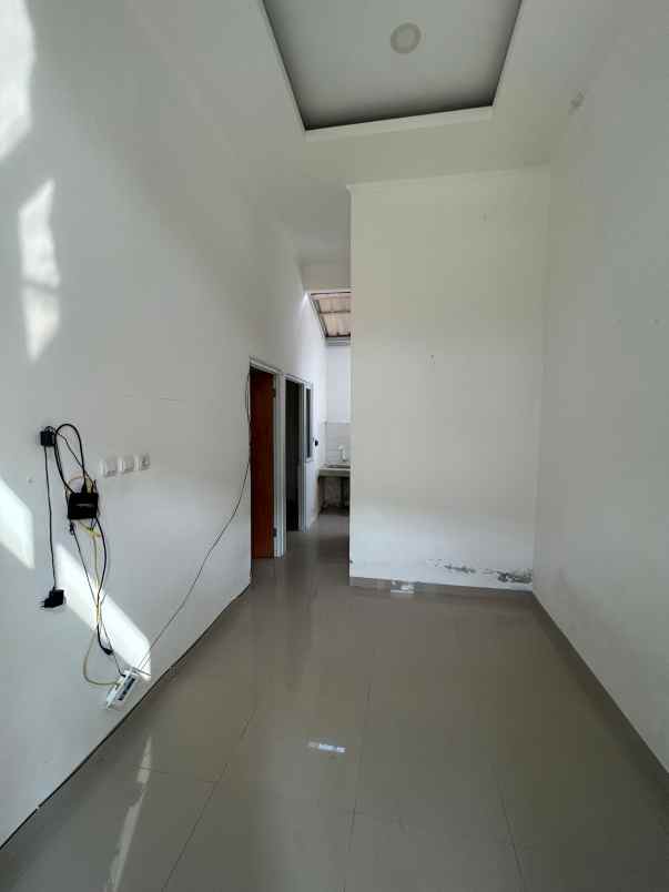 dijual rumah kalibaru cilodong depok