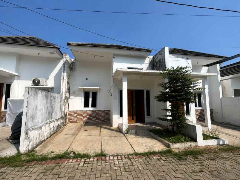 dijual rumah kalibaru cilodong depok