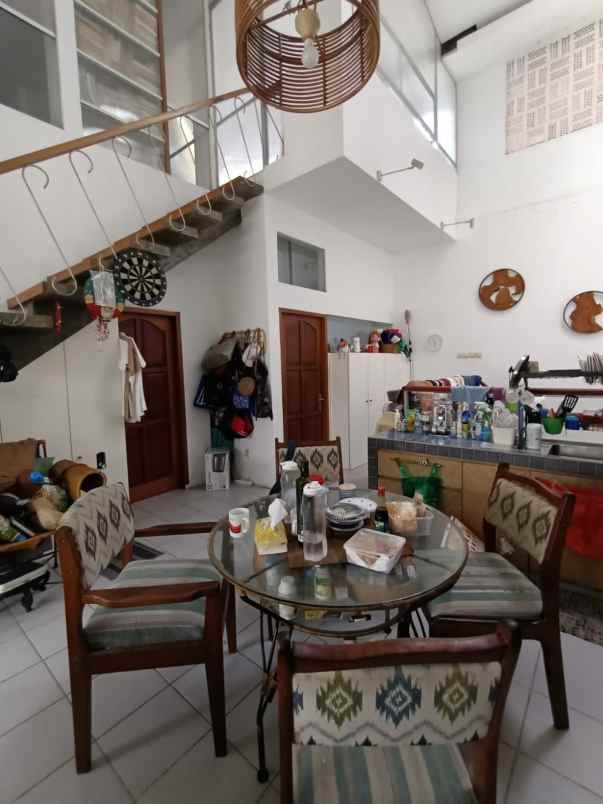 dijual rumah kalibaru timur v senen