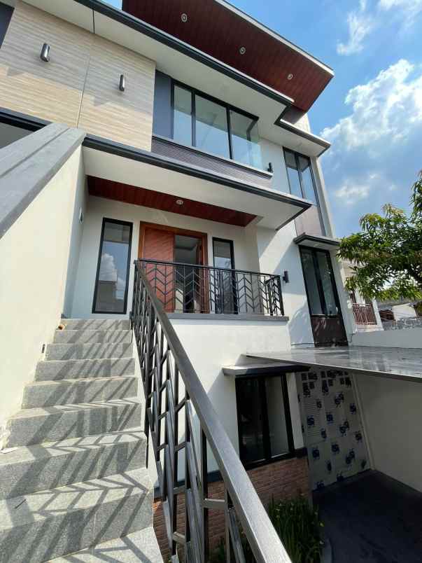 dijual rumah kalibata selatan