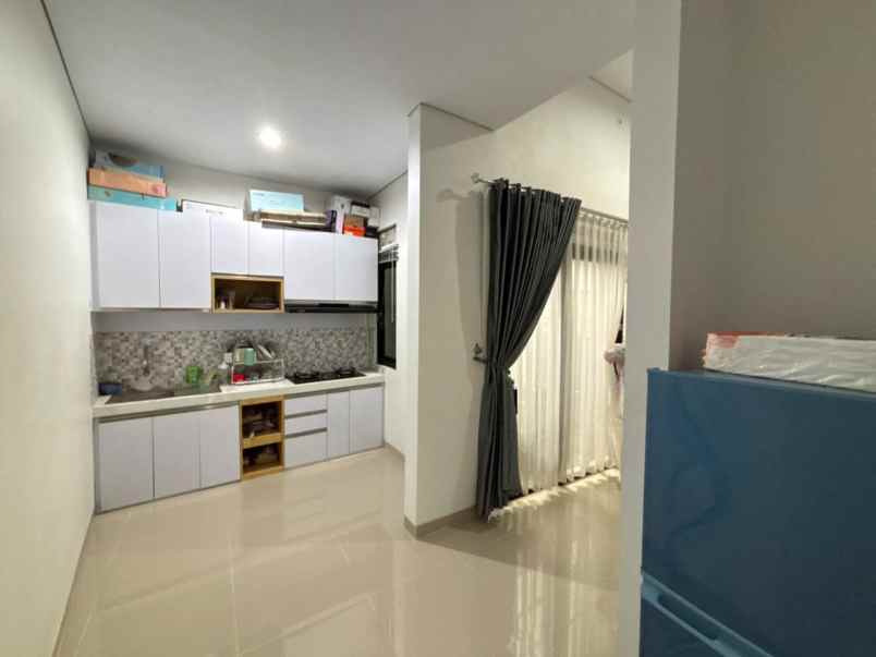 dijual rumah kalirandu