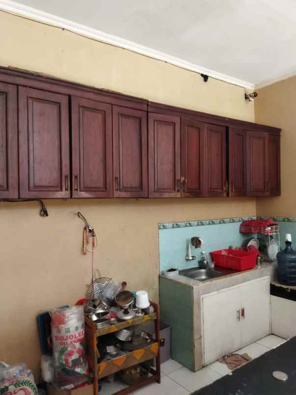 dijual rumah kalisari