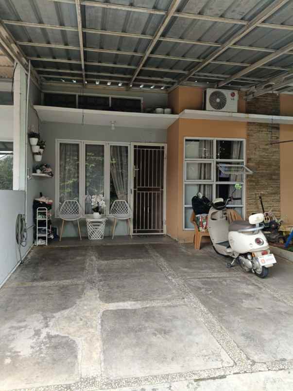 dijual rumah kalisuren tajurhalang bogor