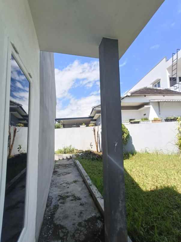 dijual rumah karangploso malang