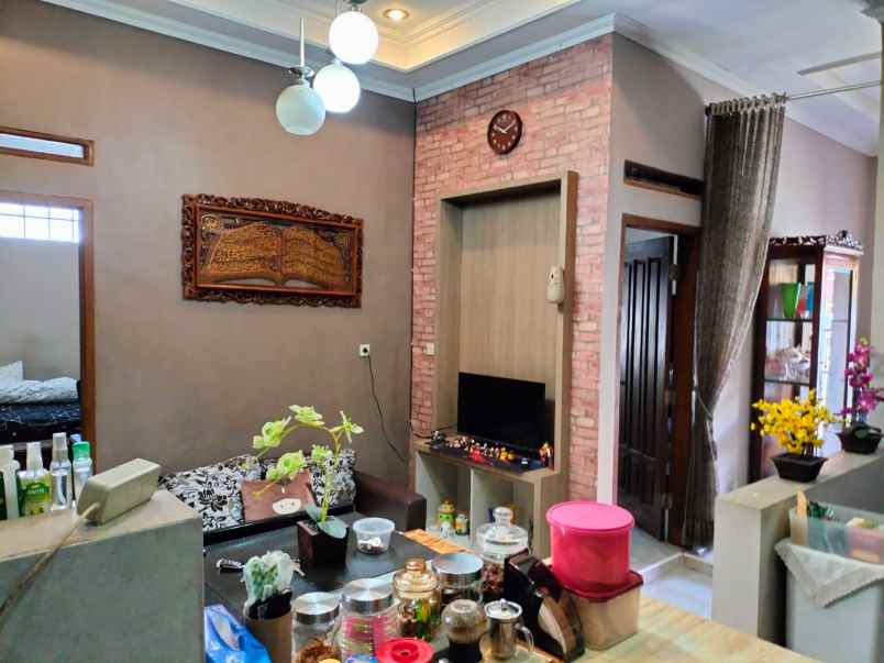 dijual rumah kavling cisangkan cimahi