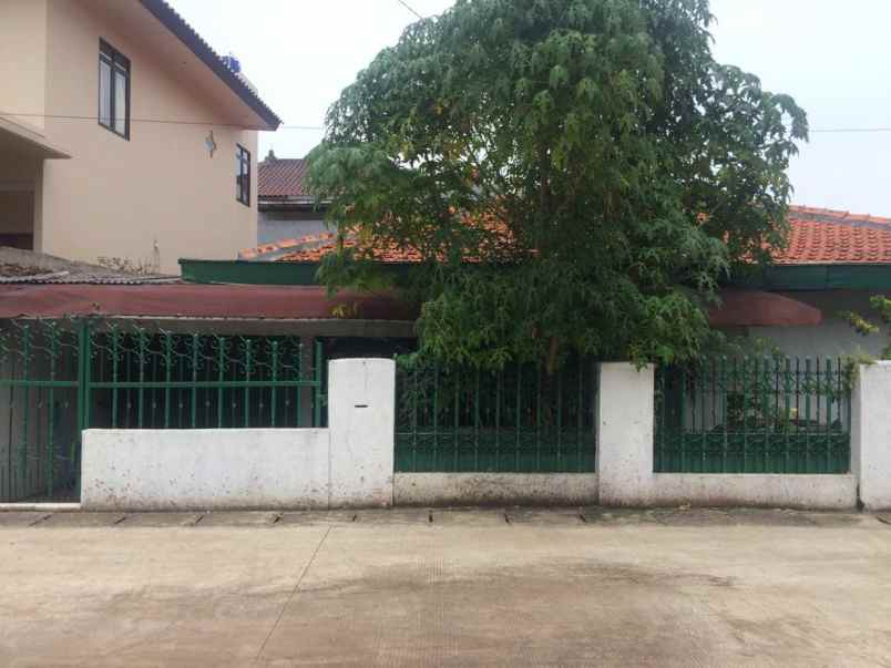 dijual rumah kebayoran lama