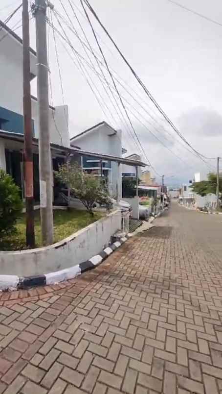 dijual rumah kec cimahi utara