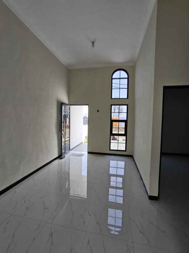 dijual rumah kedungrejo pakis malang