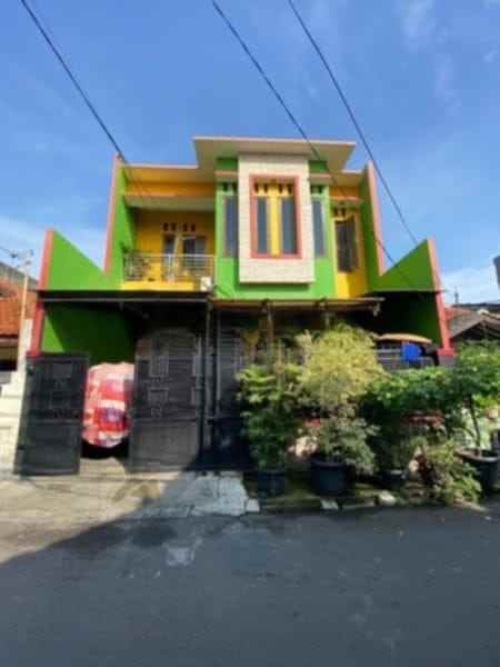 dijual rumah kelapa dua