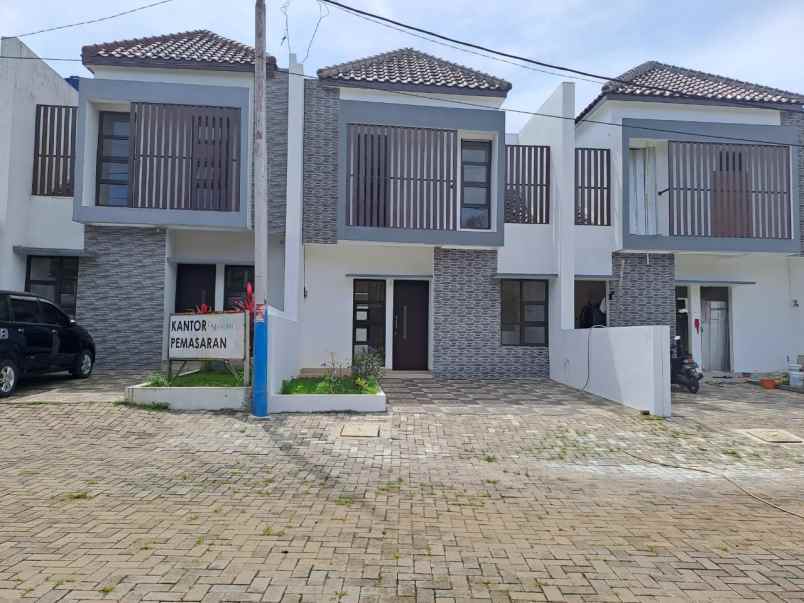 dijual rumah kelapa dua cimanggis depok